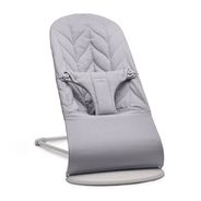 BabyBjorn КРЕСЛО-ШЕЗЛОНГ Bliss Cotton Petal quilt/ Light grey 0062.24
