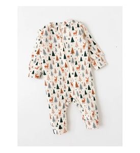 Carrot 10002270 Комбинезон нательный "Зимний лес" с манжетом (молочный)
