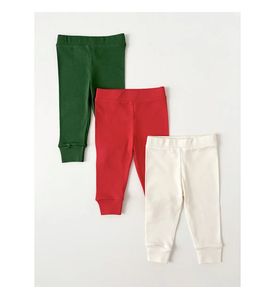Carrot 10002231 Набор из трех штанишек "Снеговик" (зелёный) Carrot 10002231 Набор из трех штанишек "Снеговик" (зелёный)