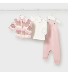 Mayoral 2604/33 Комплект 3ед. кофта, блузка, комбинезон (розовый) Mayoral 2604/33 Комплект 3ед. кофта, блузка, комбинезон (розовый)