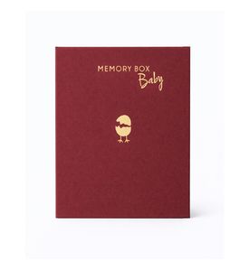 MEMORY BOX Малый подарочный бокс для новорожденного. Бордовый MEMORY BOX Малый подарочный бокс для новорожденного. Бордовый