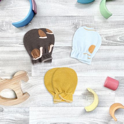 Mjolk Рукавички-антицарапки Новый день/Mustard/Улитки, сет из 3х пар