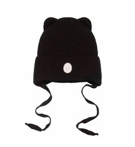 НаследникЪ Выжанова Шапка зимняя на завязках, цв. черный  НВ1041-ЧР
