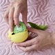 Oli&Carol LOU THE LEMON, игрушка-контейнер
